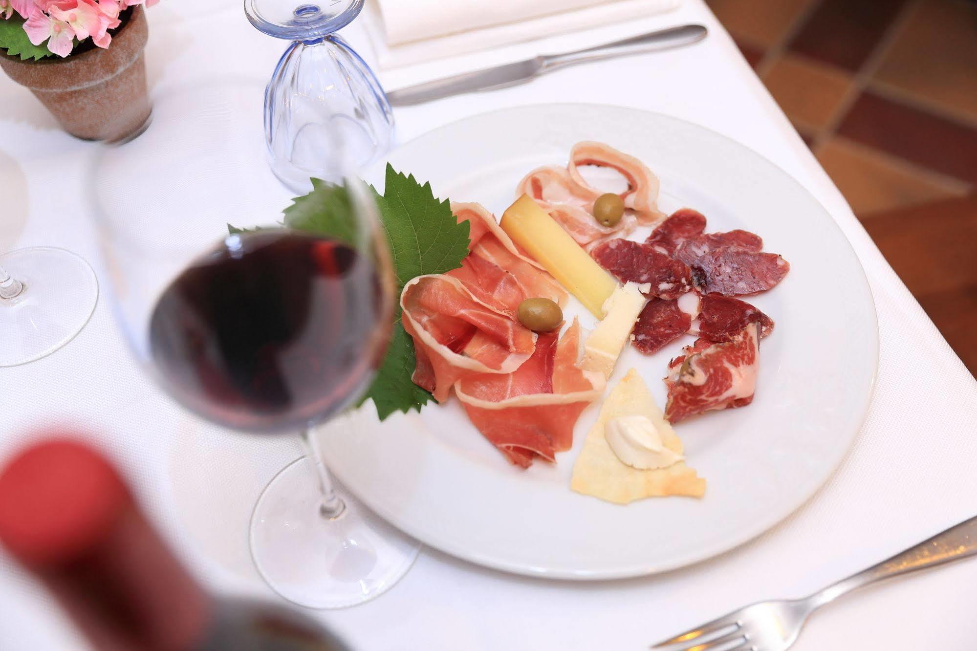 Hotel Ristorante S'Astore Benetutti Dış mekan fotoğraf